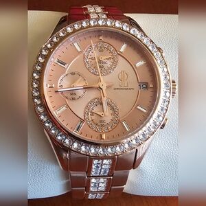Jennifer Lopez watch Rose Gold Tone Rhinestone Chronograph Date indicator Works
